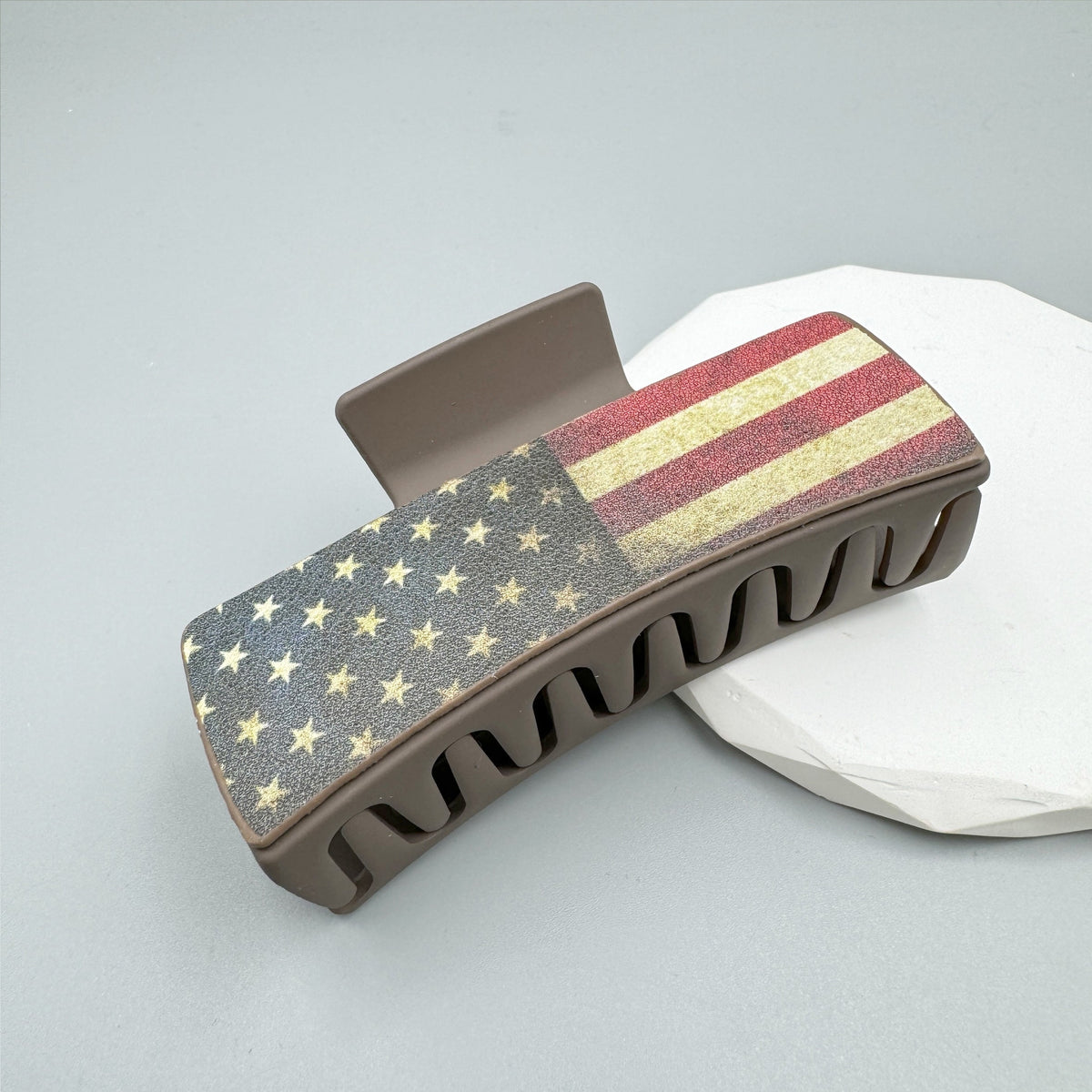 American Flag Acrylic Hair Clip L4850