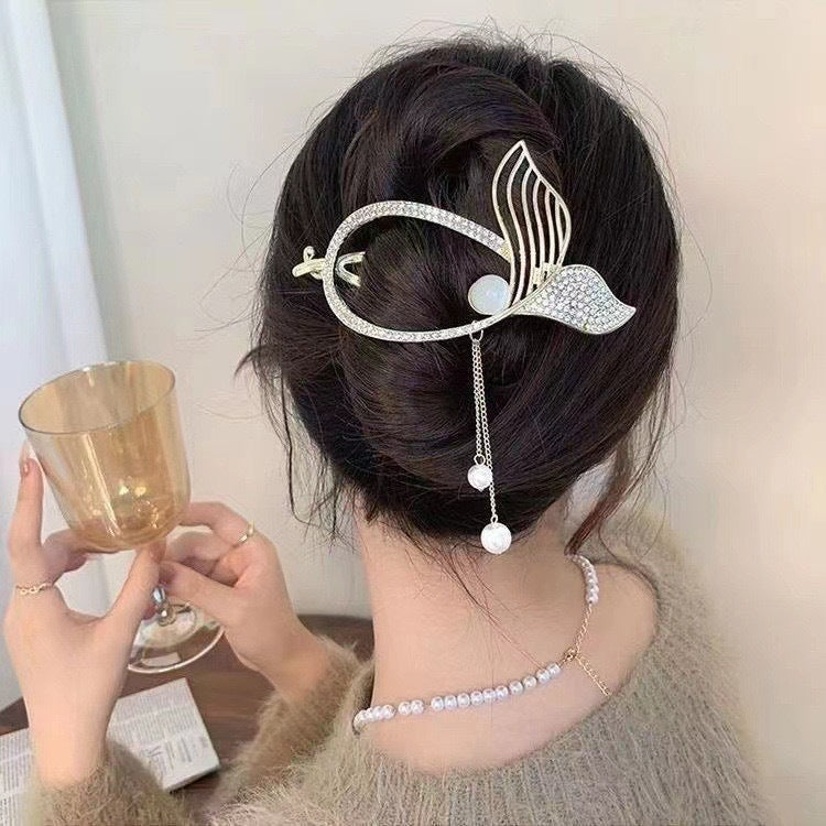 Tassel Rhinestone FishTail Hair Clip L4921