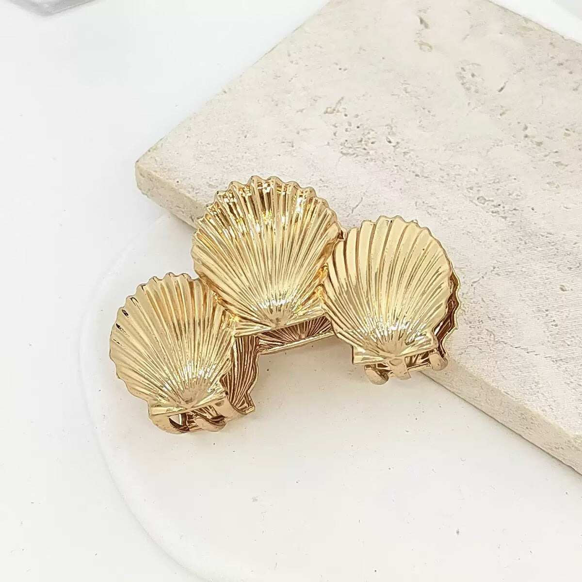 Three Seashells Alloy Hair Clip L5082
