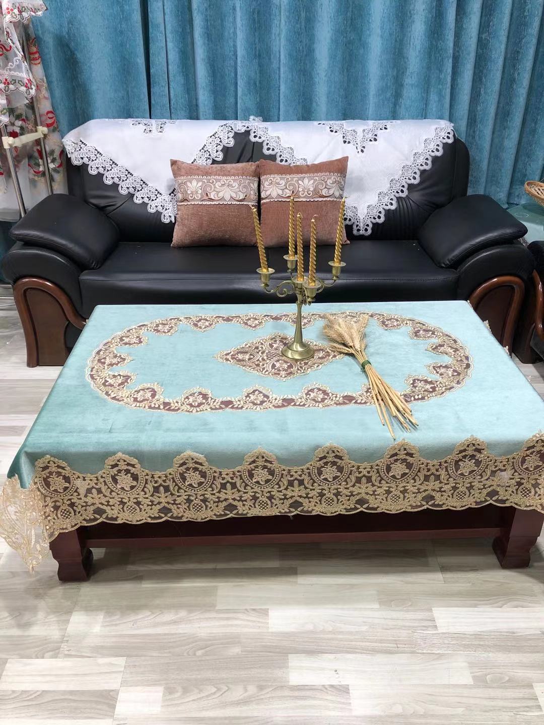 135 * 180 CM Eurpo Style Lace Tablecloth MIS0897