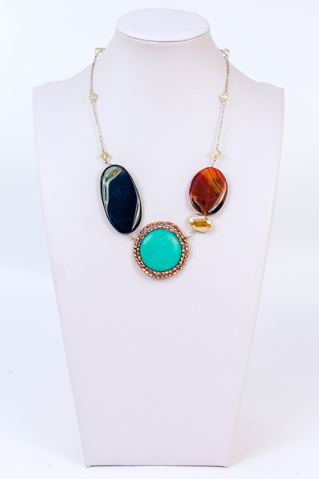 Natural Stone Crystal Necklaces N1417