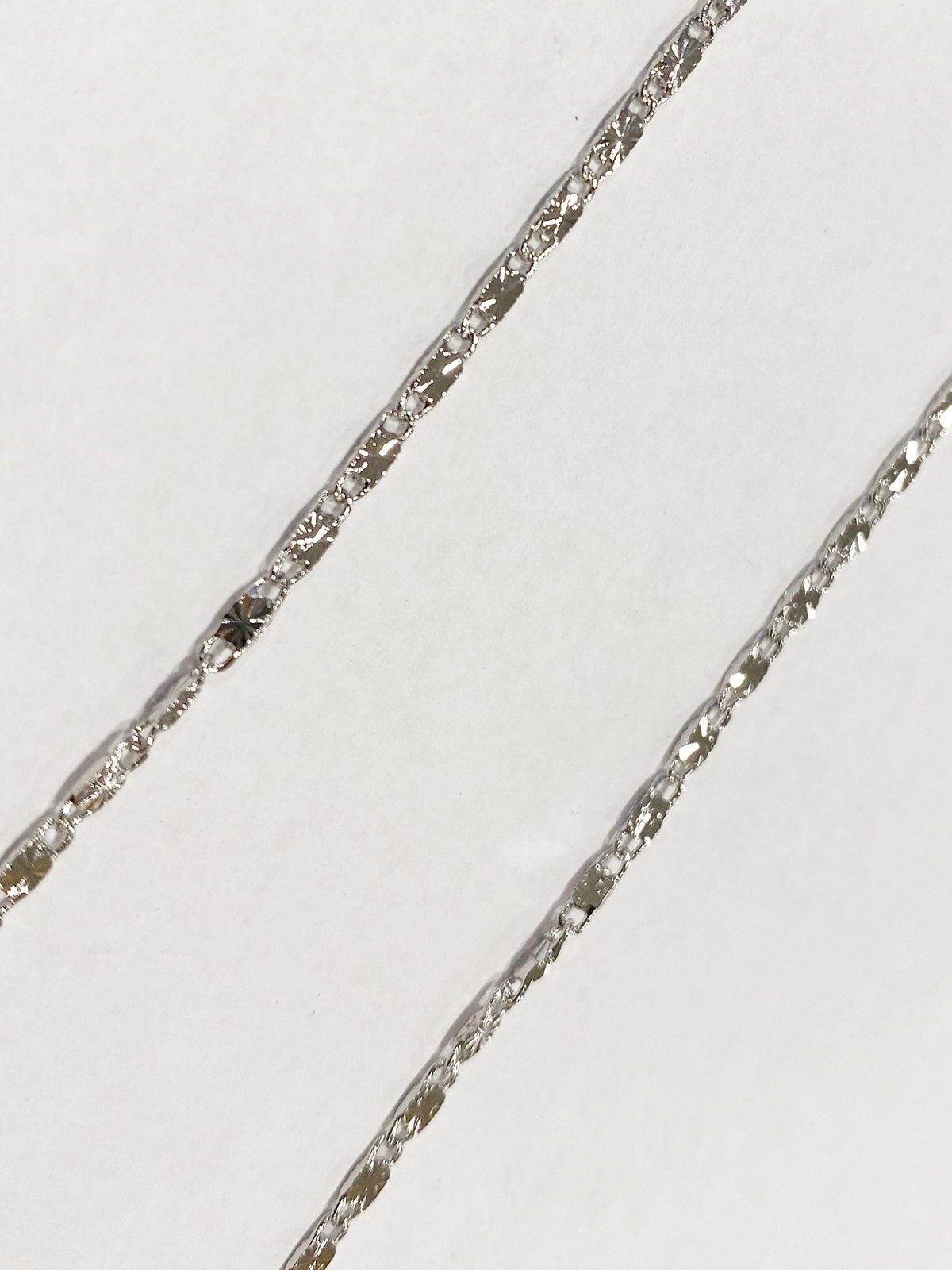 Pattern Tiles Alloy Chain Necklace N4100-18INCHES – view 2