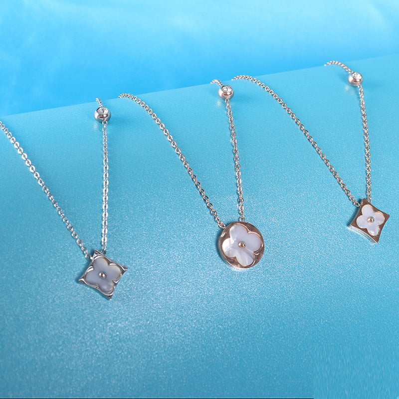 Clover Square Stainless Steel Necklace N4156