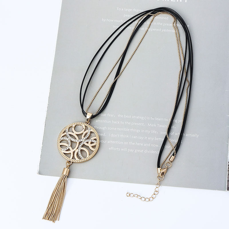Disc Tassel Pendant Necklace N4490
