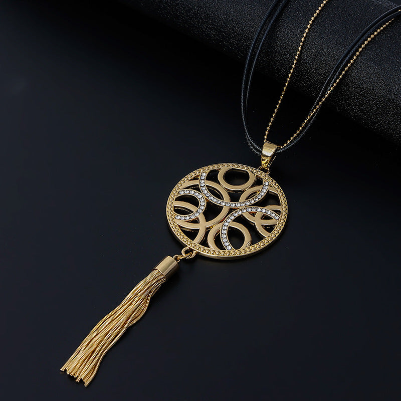 Disc Tassel Pendant Necklace N4490