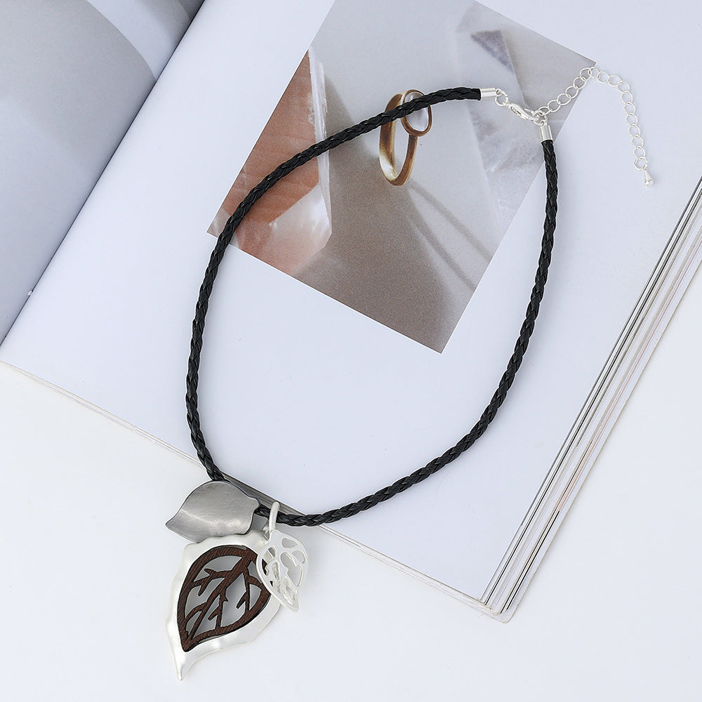 Leaf Alloy Leather Necklace N4686