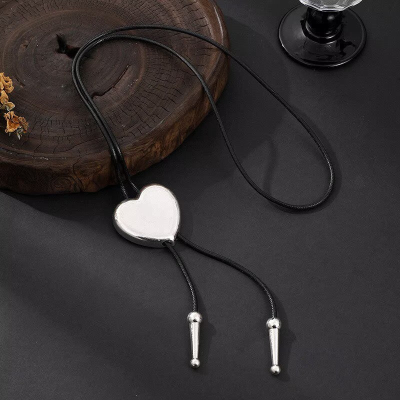 Heart-Shaped Metal Necklace N5692