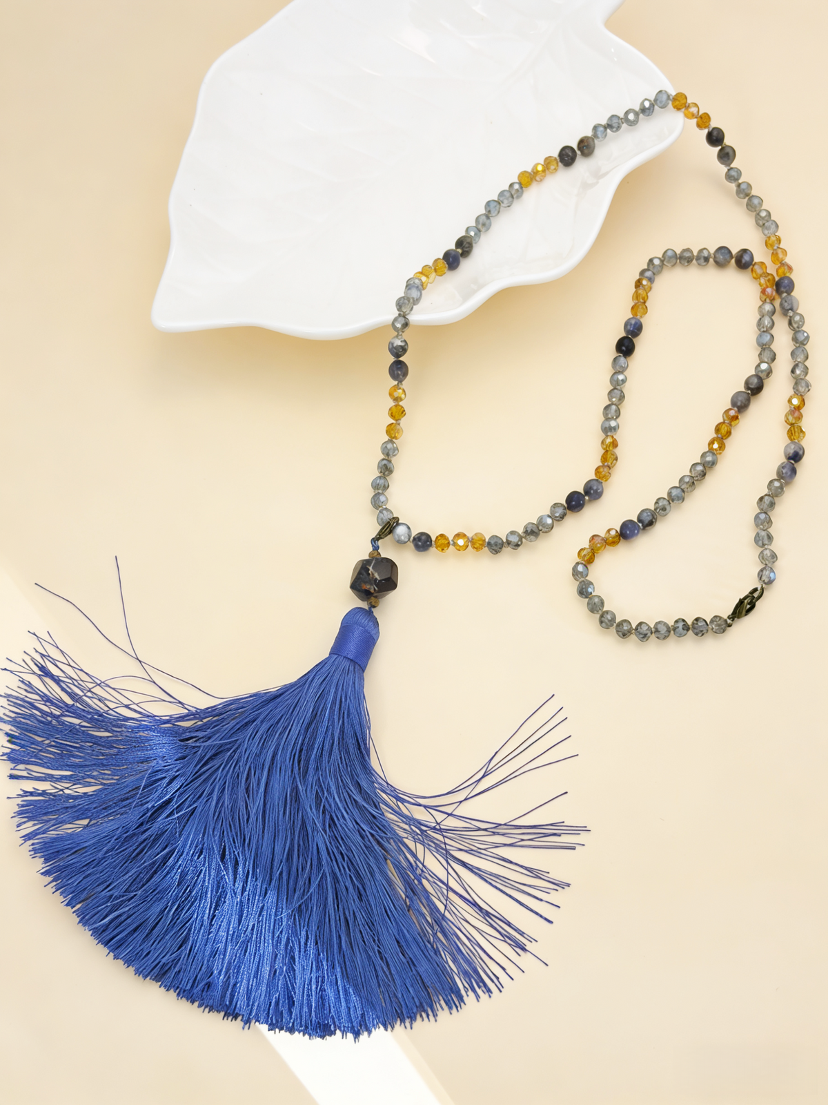 Tassel Pendant Crystal Necklace N5972