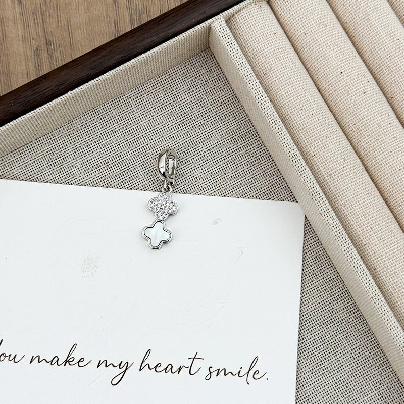 Clover Cubic Zirconia Pendant P0702