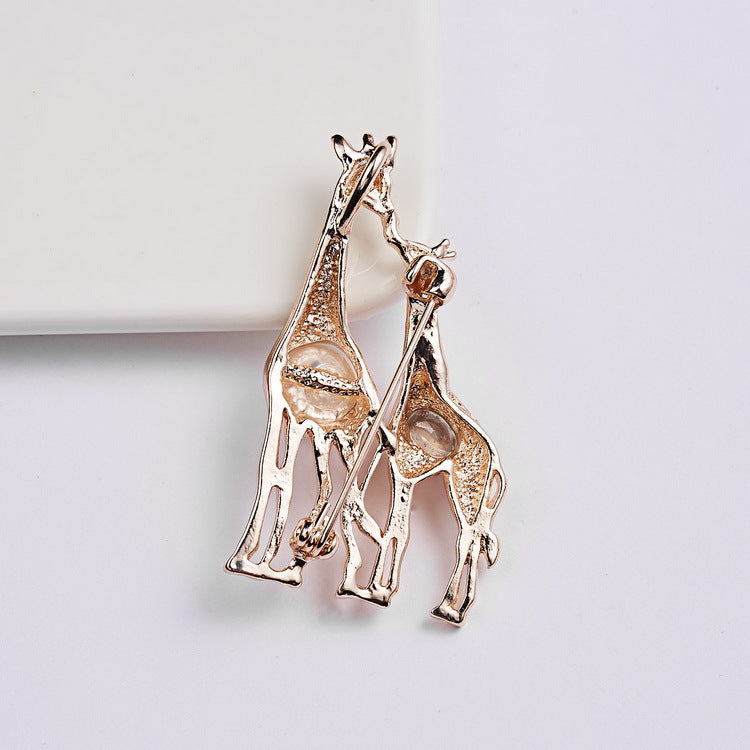 Alloy Two Giraffe Brooch PA3261
