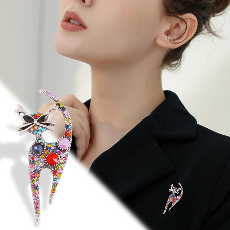 Cat Rhinestone Brooch PA3330