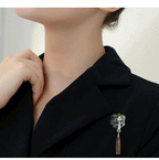 Fan Tassel Brooch PA3365