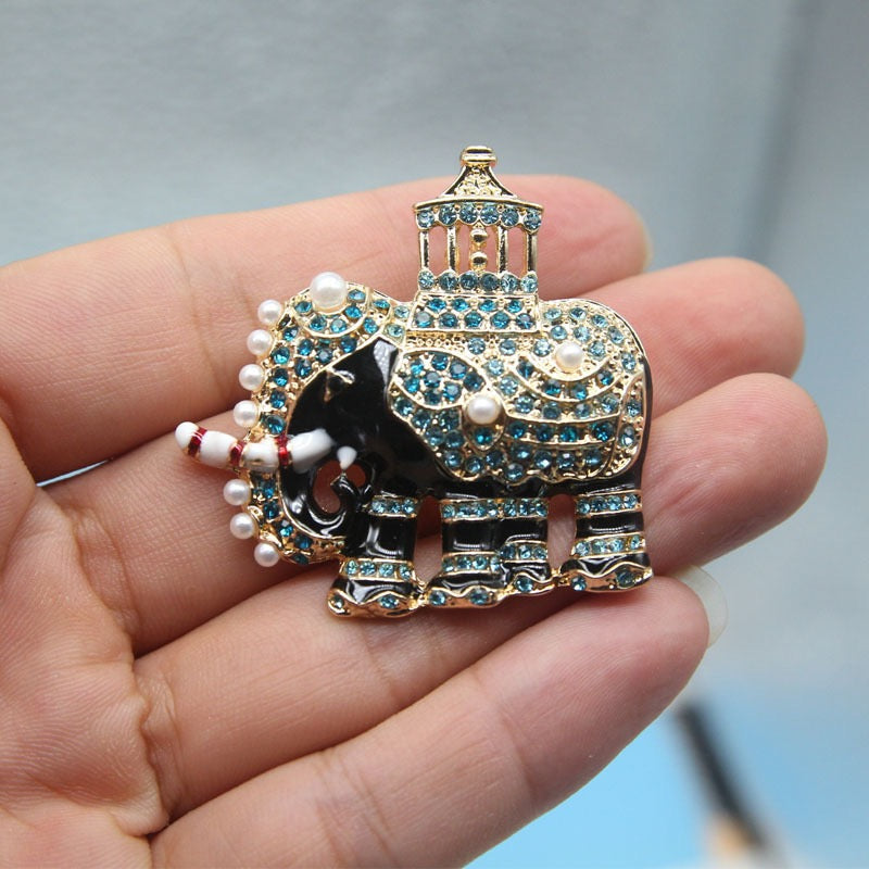 Elephant Rhinestone Brooch PA3367