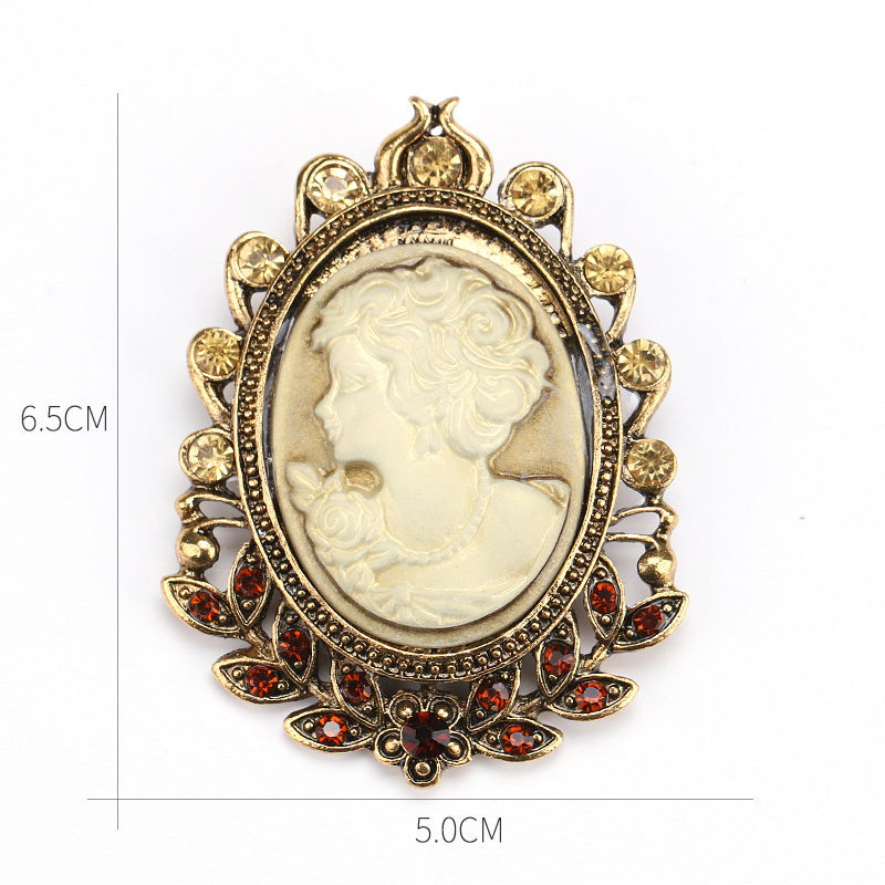 Baroque Portrait Brooch PA3500