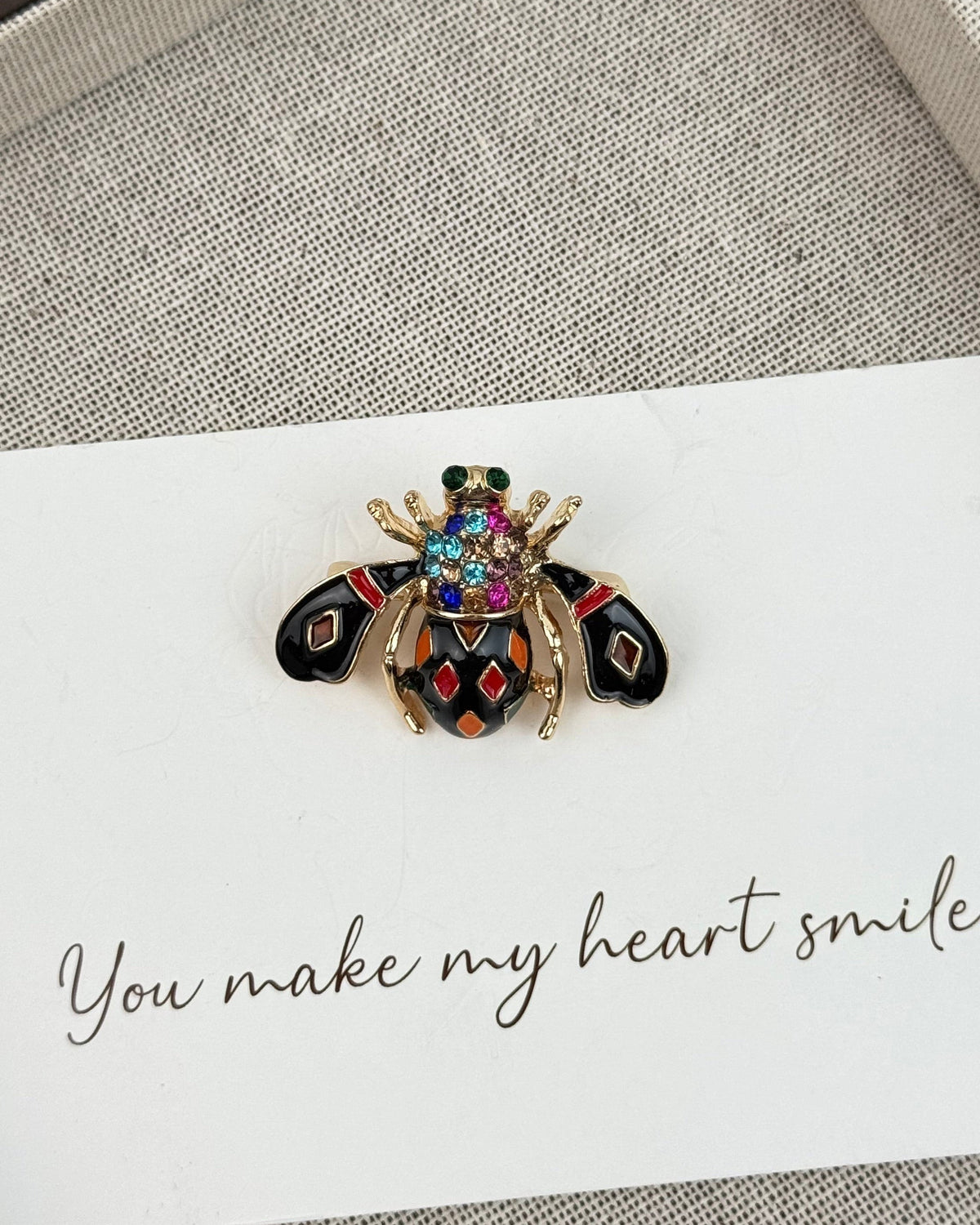 Bee Rhinestone Brooch PA3520