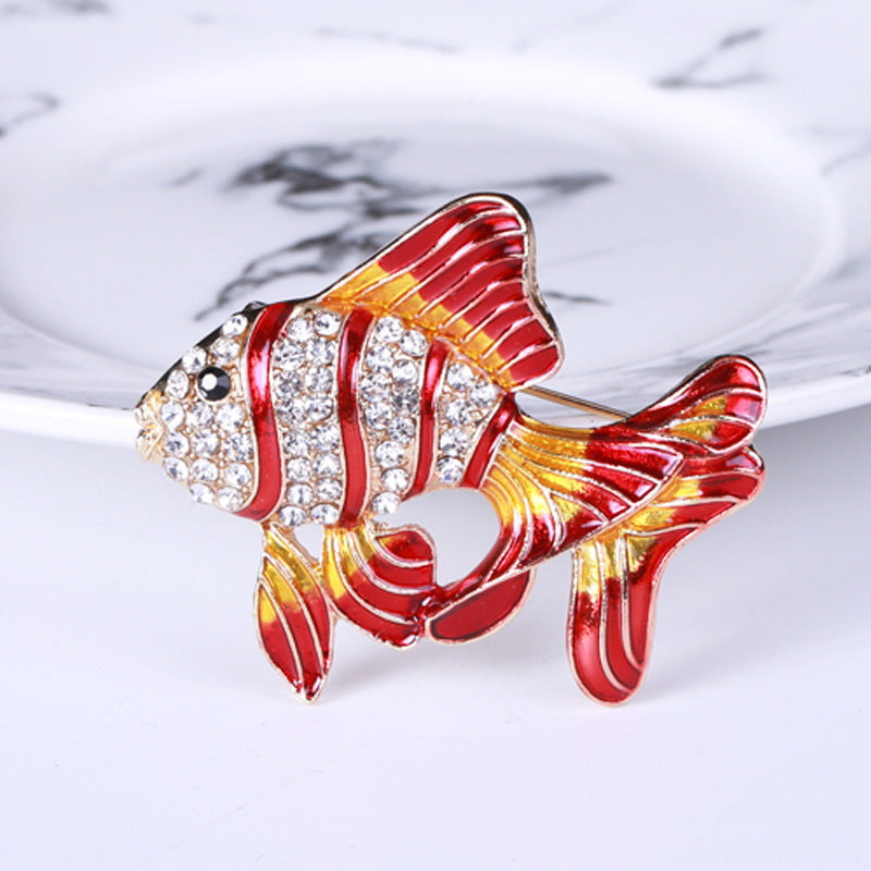 Fish Rhinestone Brooch PA3669