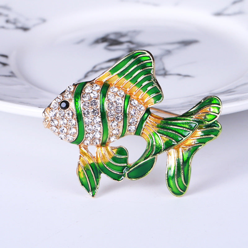 Fish Rhinestone Brooch PA3669
