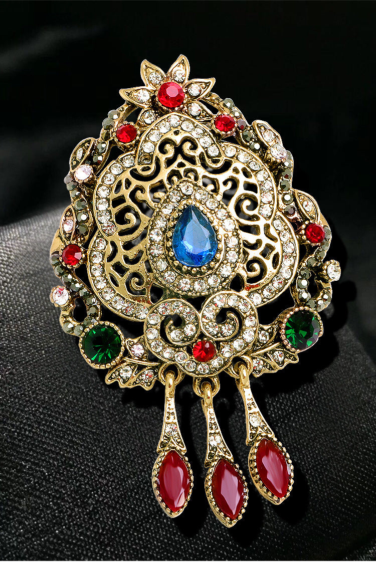 Baroque Rhinestone Pin PA3762