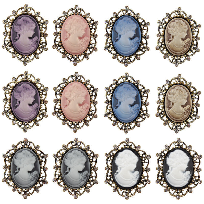 Baroque Portrait Brooch PA3784