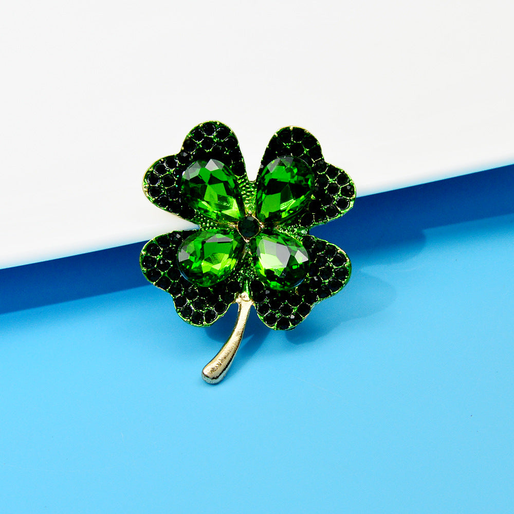 Clover Rhinestone Brooch PA3792