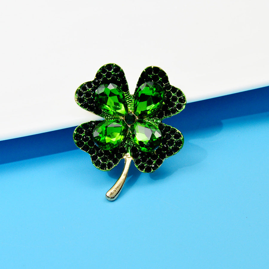 Clover Rhinestone Brooch PA3792
