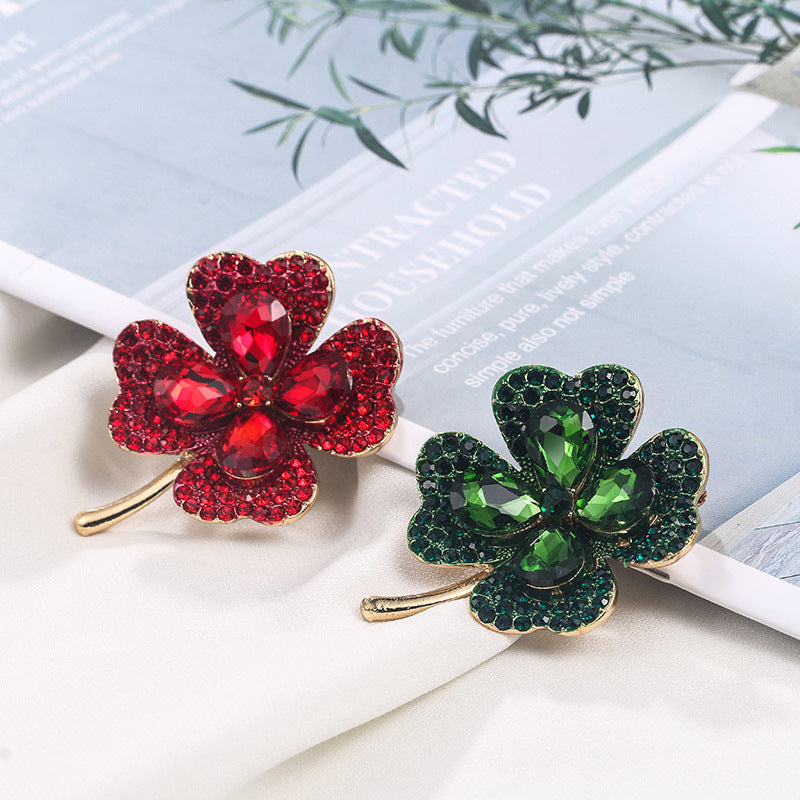 Clover Rhinestone Brooch PA3792