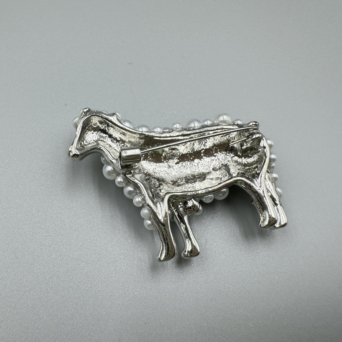 Sheep Pearl Brooch PA3937 - view 5
