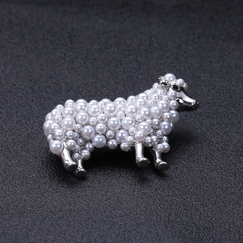 Sheep Pearl Brooch PA3937