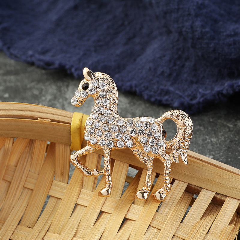 Horse Rhinestone Brooch PA3954