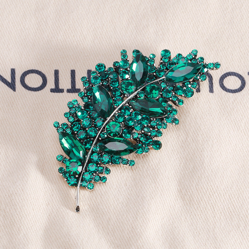 Leaf Rhinestone Pin PA4014