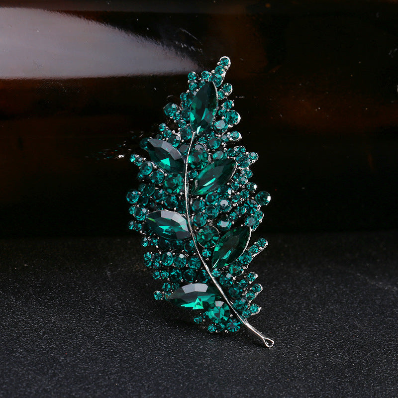 Leaf Rhinestone Pin PA4014
