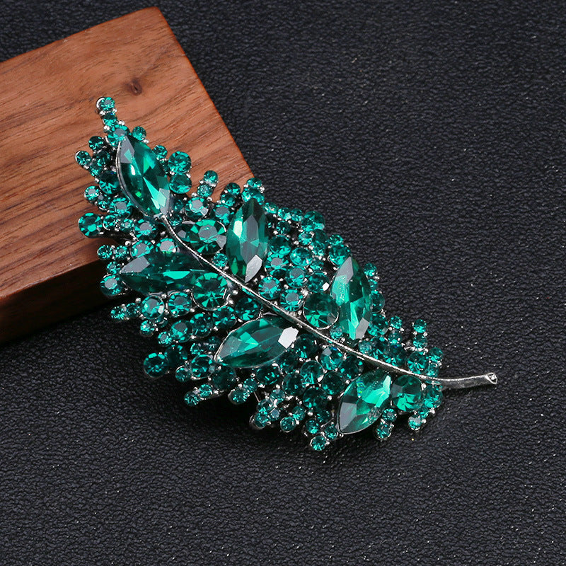 Leaf Rhinestone Pin PA4014