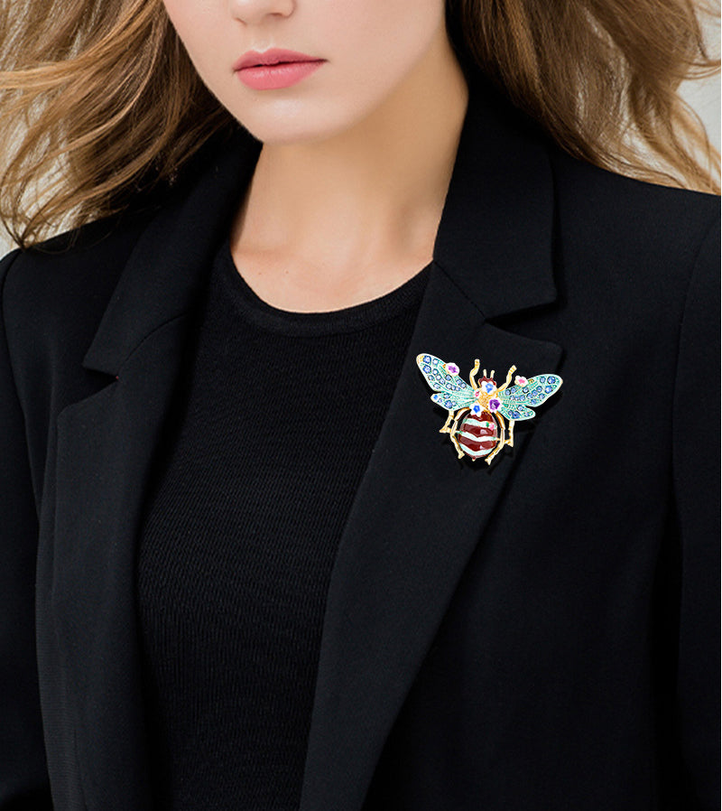 Bee Alloy Rhinestone Brooch PA4135