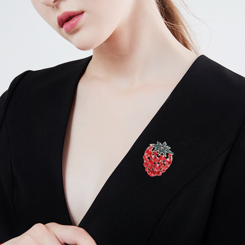 Strawberry Rhinestone Brooch PA4171