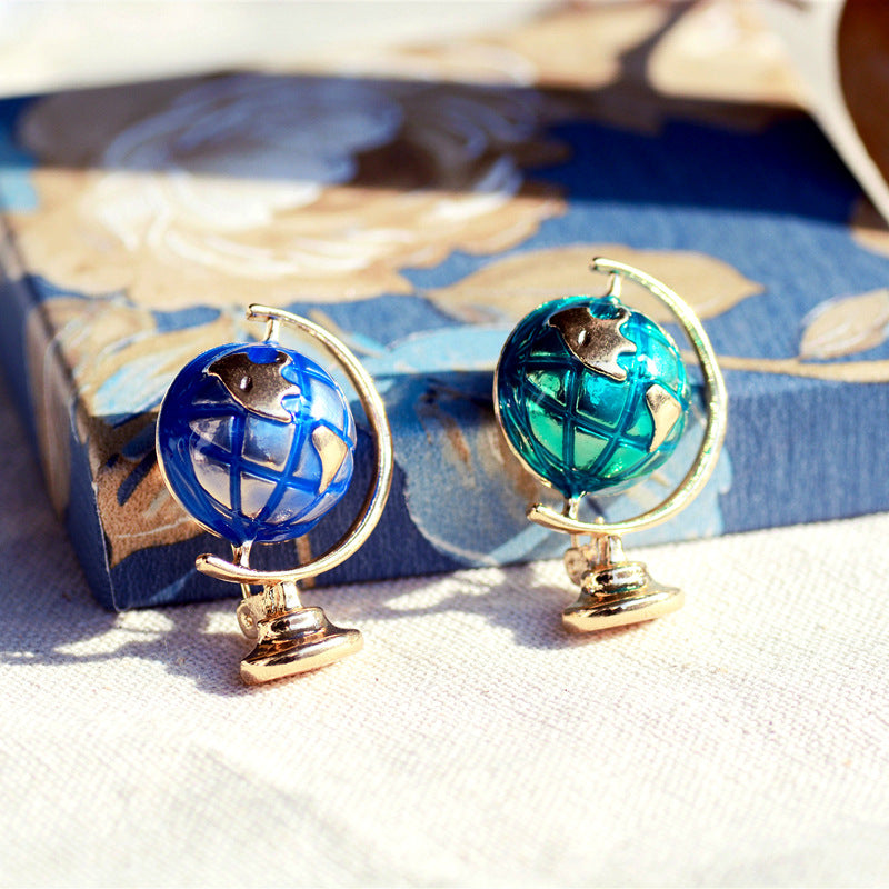 Alloy Oil-dripping Globe Brooch PA4174