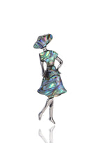 Girl Mother Of Pearl Brooch PA4216