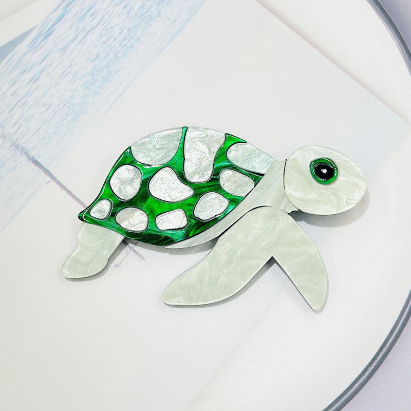 Sea Turtle Acrylic Brooch PA4311