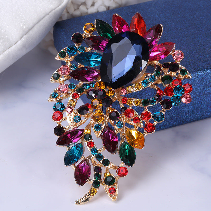 Floral Rhinestone Brooch PA4320