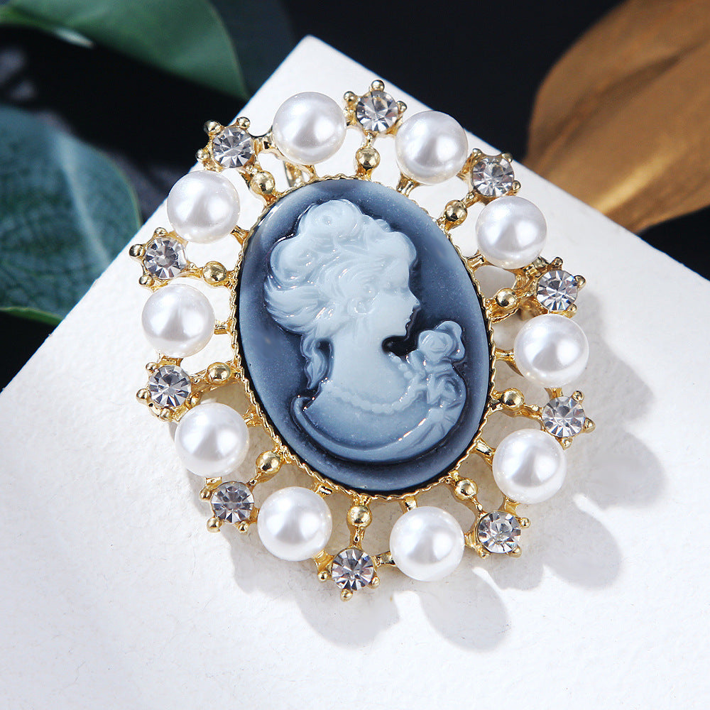 Lady Brooch PA4381 - view 3