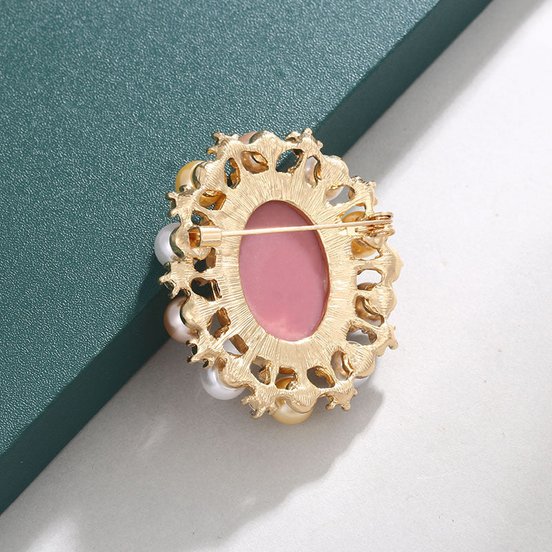 Baroque Portrait Brooch PA4409