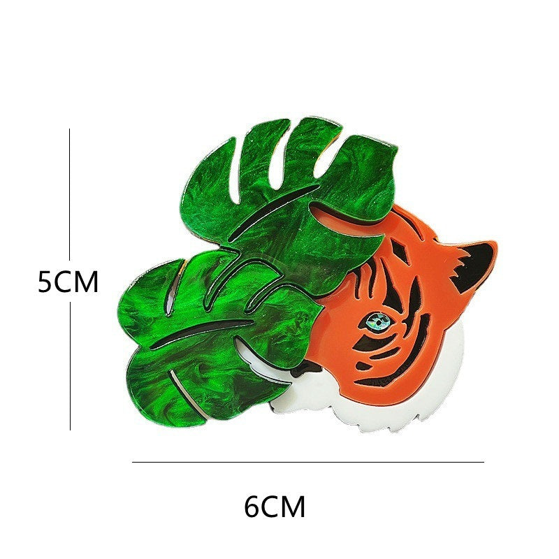 Leaf Tiger Acrylic Brooch PA4414