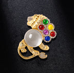 Lion Rhinestone Brooch PA4527