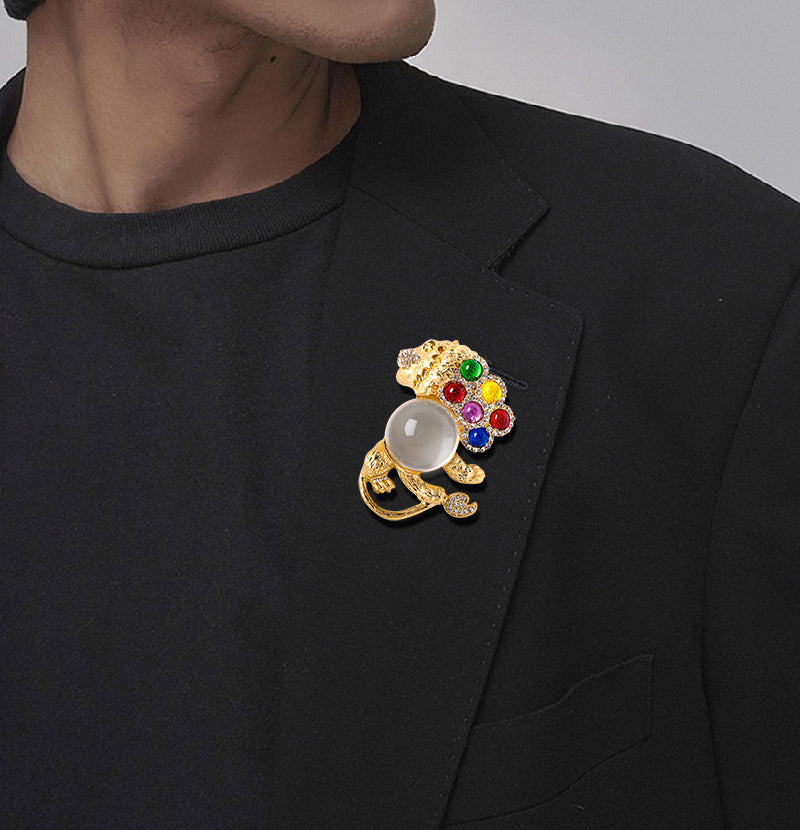 Lion Rhinestone Brooch PA4527
