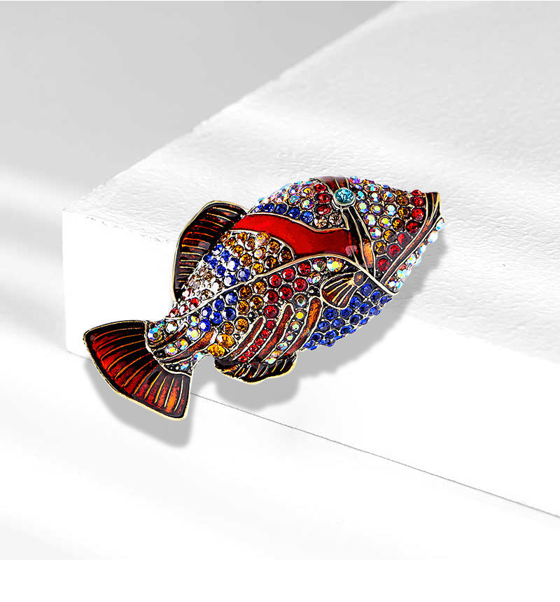 Fish Rhinestone Brooch PA4537