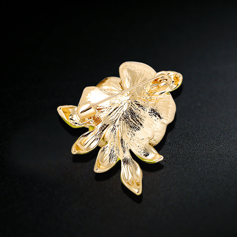 Rose Rhinestone Brooch PA4572