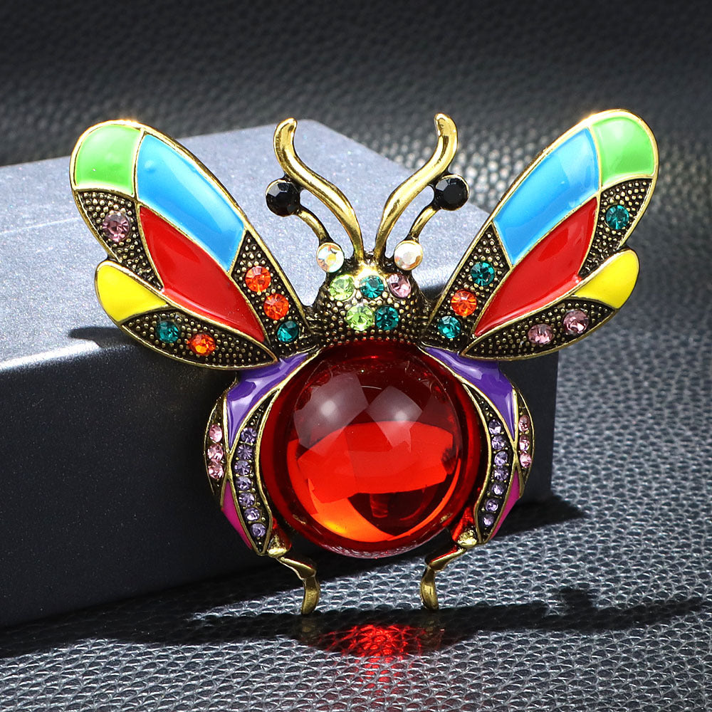 Bee Rhinestone Brooch PA4576