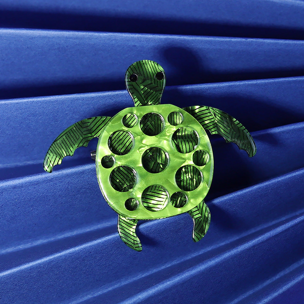 Sea Turtle Acrylic Brooch PA4604