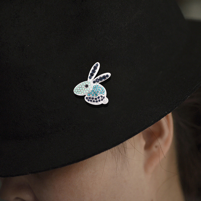 Bunny Rhinestone Brooch PA4616