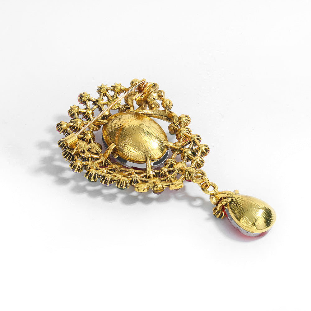 Teardrop Rhinestone Brooch PA4624