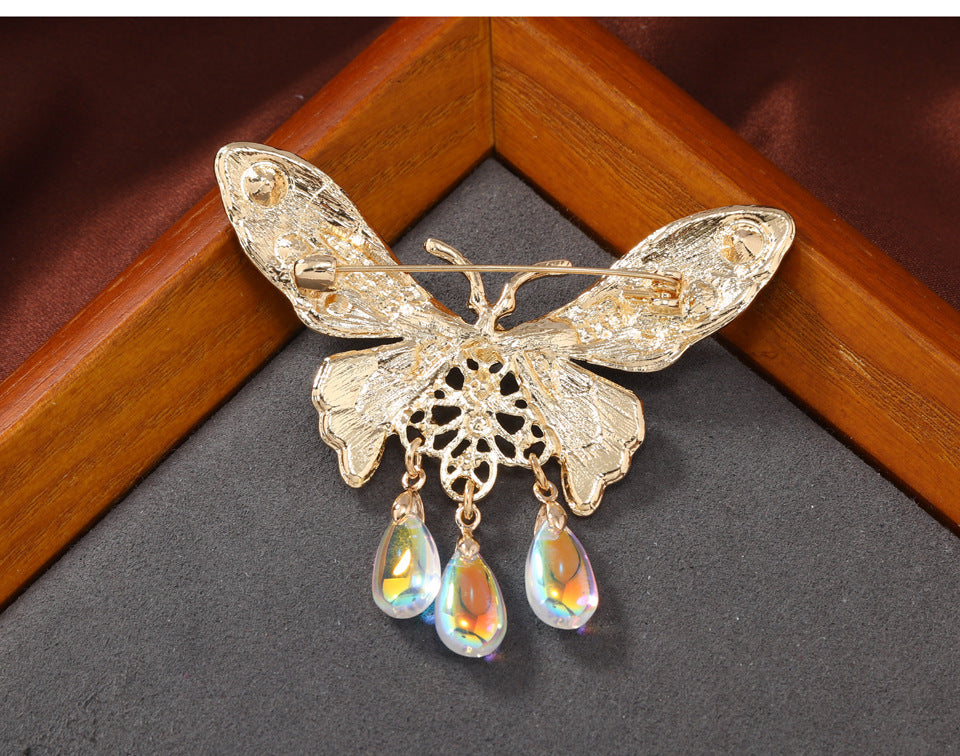 Butterfly Rhinestone Brooch PA4649
